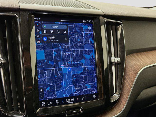 used 2022 Volvo XC60 car, priced at $31,377