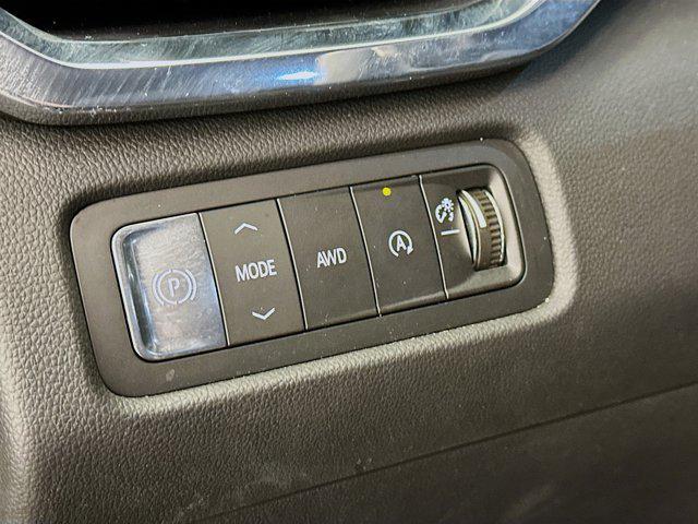 used 2025 GMC Acadia car, priced at $33,996