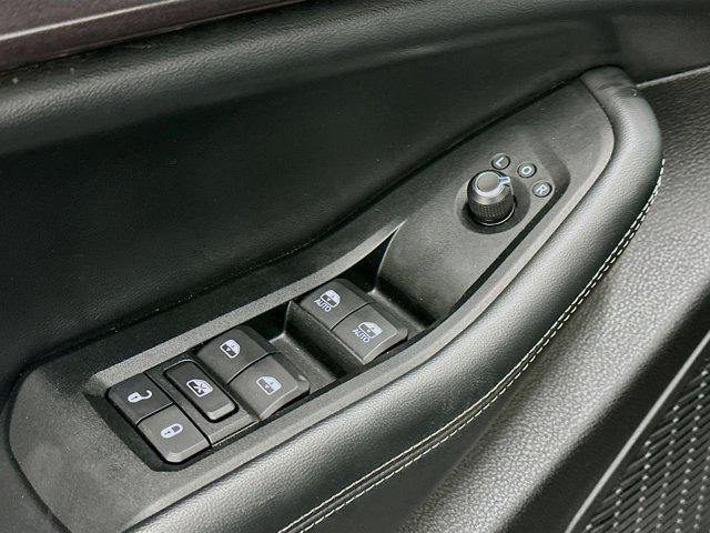 used 2023 Jeep Grand Cherokee car, priced at $27,547