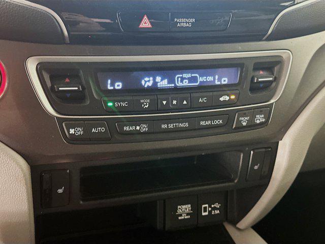 used 2022 Honda Pilot car, priced at $33,277