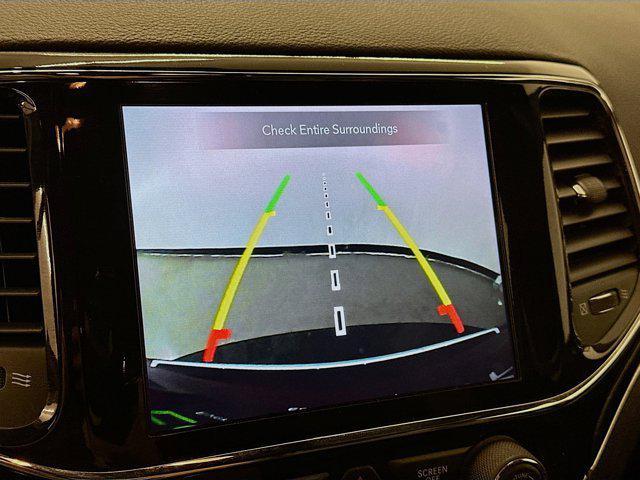 used 2022 Jeep Grand Cherokee car, priced at $25,996