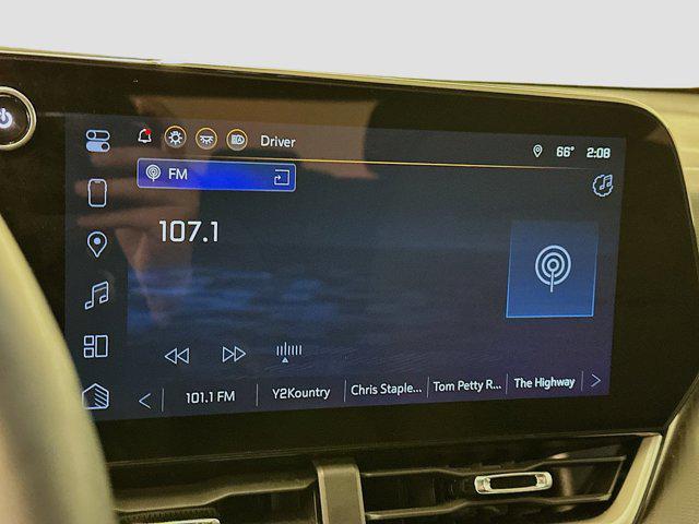 used 2025 Chevrolet Equinox car, priced at $29,497