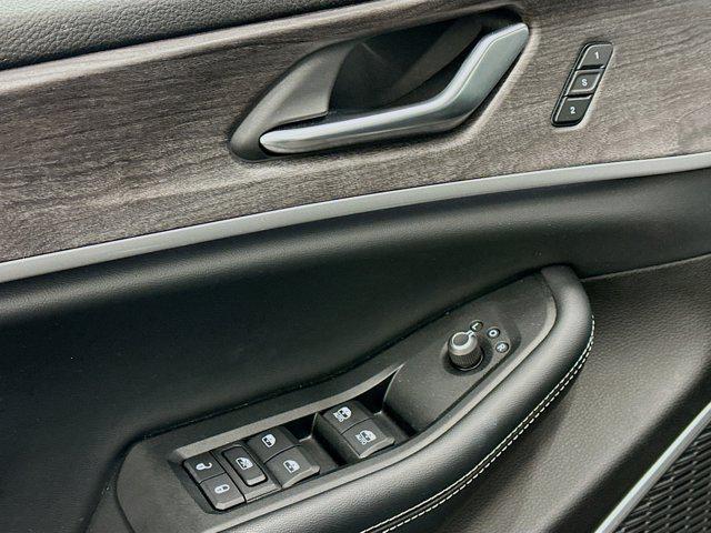 used 2022 Jeep Grand Cherokee L car, priced at $29,996