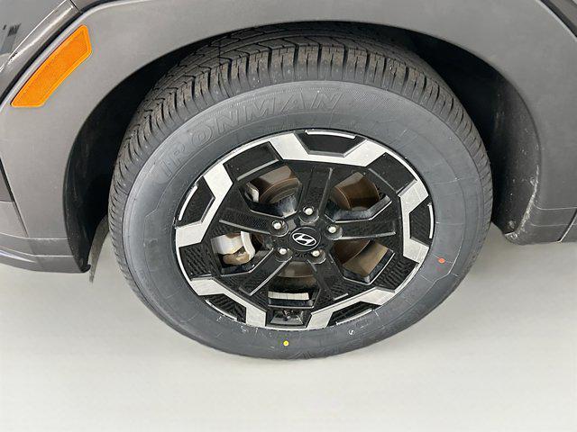 used 2025 Hyundai Santa Fe car, priced at $30,997