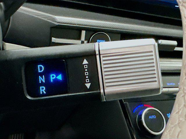 used 2025 Hyundai Santa Fe car, priced at $30,997