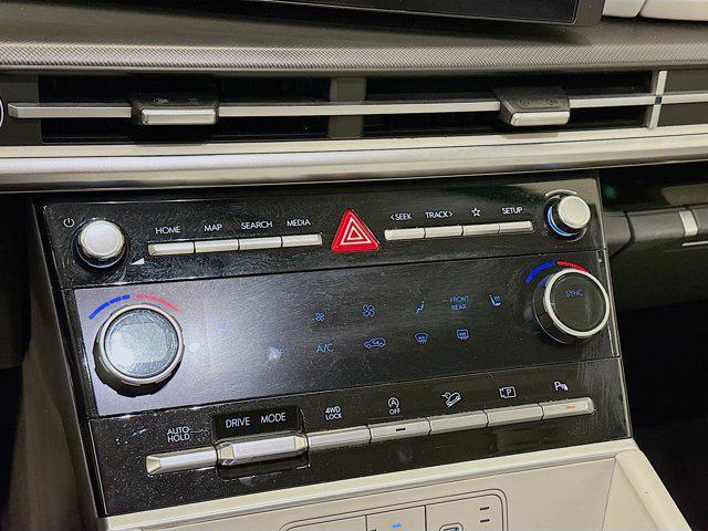 used 2024 Hyundai Santa Fe car, priced at $27,987