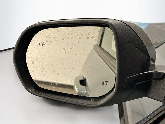 used 2025 Chevrolet Traverse car, priced at $35,397