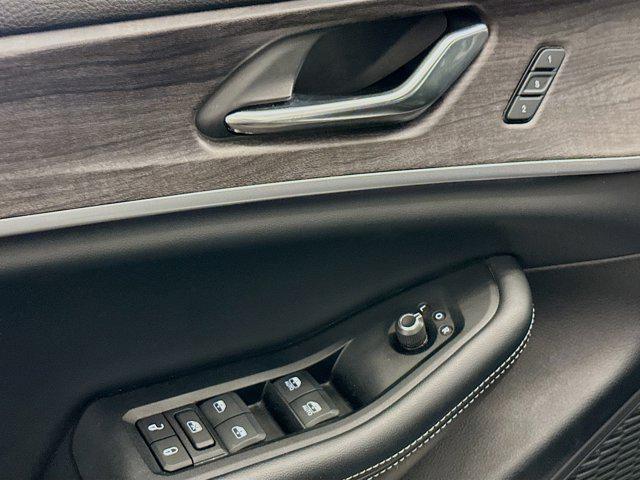 used 2024 Jeep Grand Cherokee L car, priced at $32,997