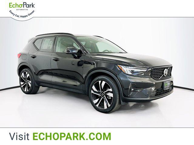 used 2025 Volvo XC40 car, priced at $30,997