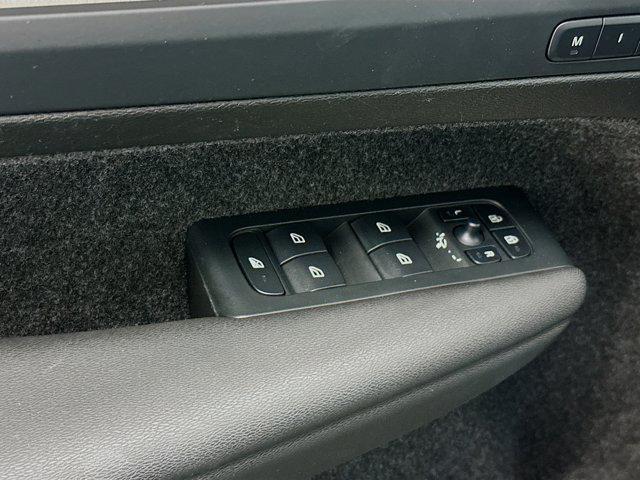 used 2025 Volvo XC40 car, priced at $30,997