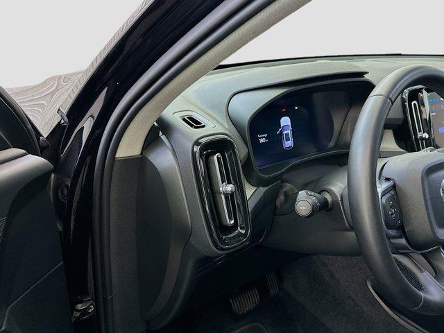 used 2025 Volvo XC40 car, priced at $30,997