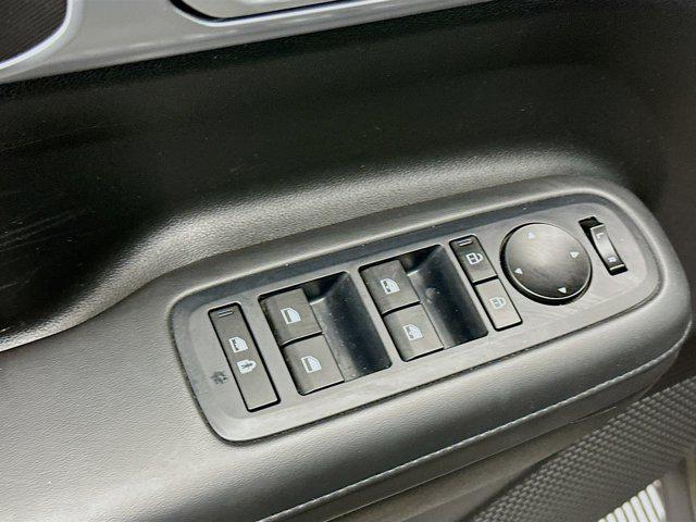 used 2024 Hyundai Santa Fe car, priced at $26,997