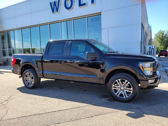 new 2023 Ford F-150 car, priced at $46,995