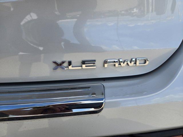 used 2023 Toyota Highlander car, priced at $39,993