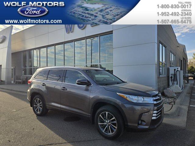 used 2018 Toyota Highlander car, priced at $22,995