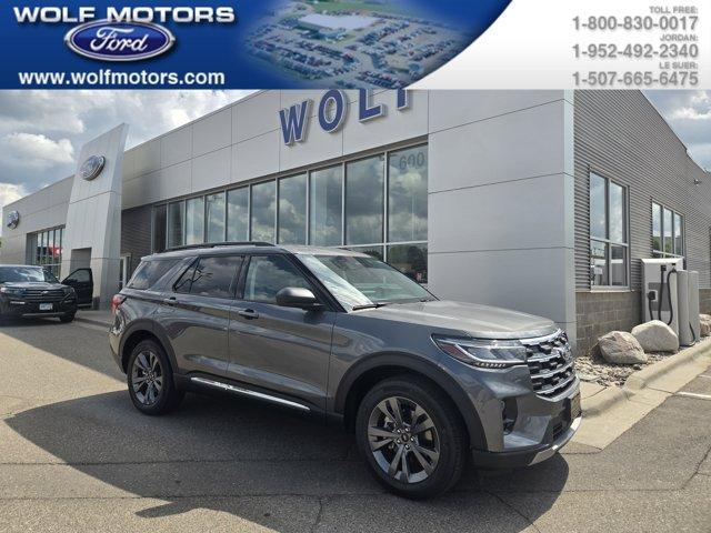 new 2025 Ford Explorer car, priced at $47,328