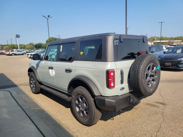 new 2024 Ford Bronco car, priced at $46,660