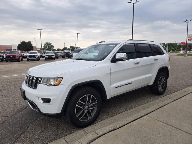 used 2017 Jeep Grand Cherokee car, priced at $12,999
