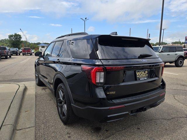 used 2025 Ford Explorer car, priced at $45,393