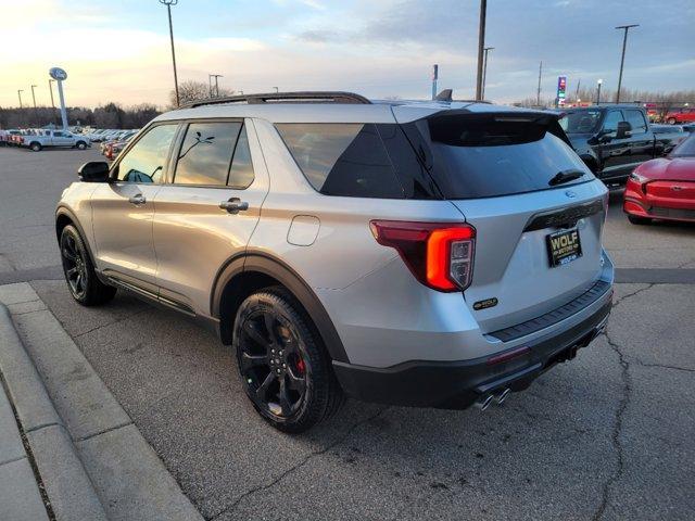 new 2023 Ford Explorer car, priced at $59,094
