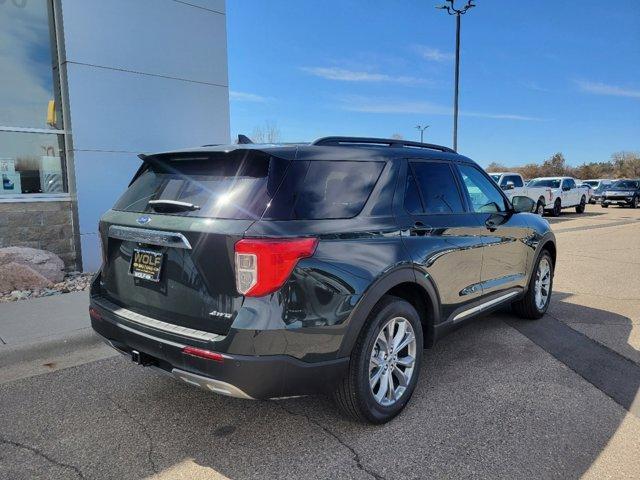 new 2024 Ford Explorer car, priced at $50,262