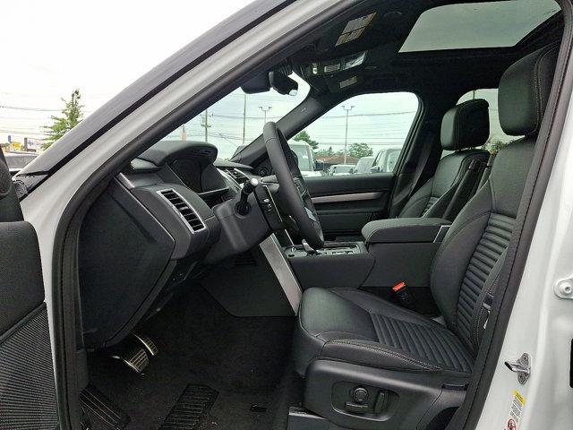 new 2025 Land Rover Discovery car, priced at $67,603
