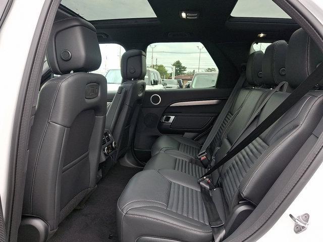 new 2025 Land Rover Discovery car, priced at $67,603