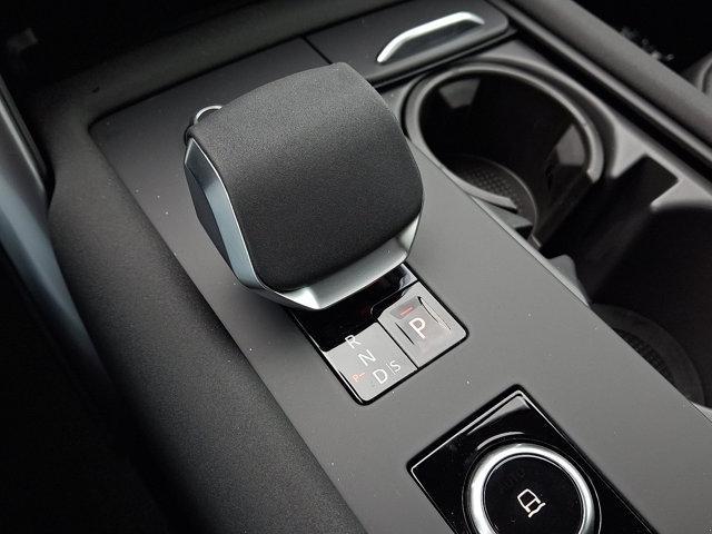 new 2025 Land Rover Discovery car, priced at $67,603