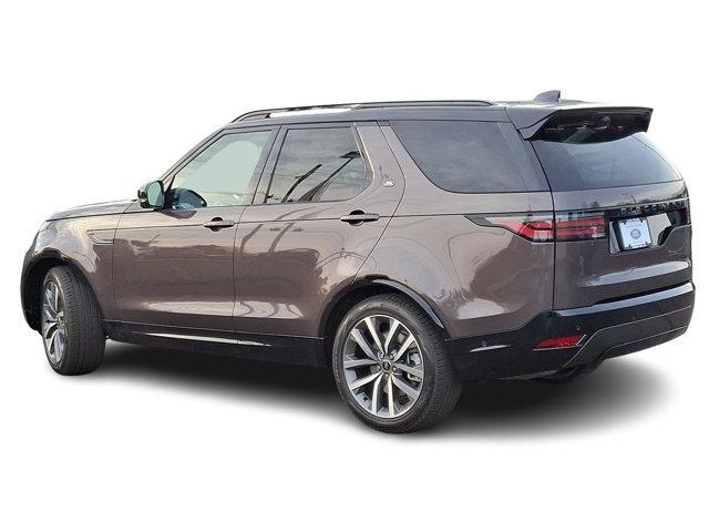 new 2025 Land Rover Discovery car, priced at $78,918