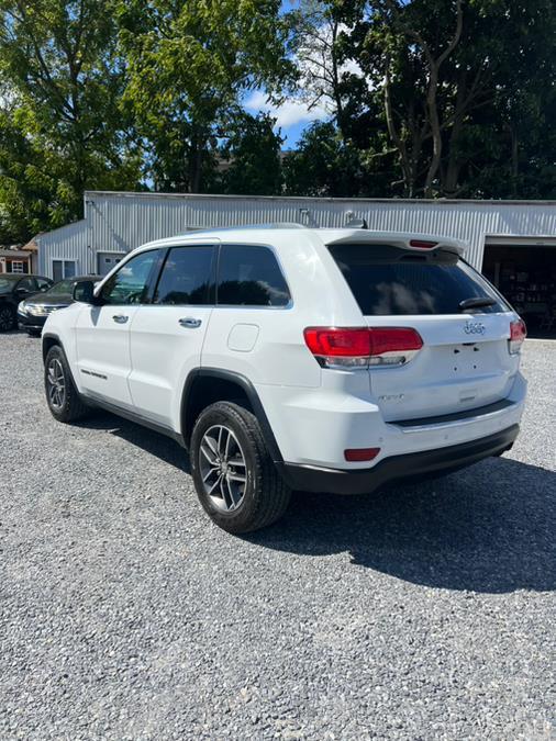 used 2018 Jeep Grand Cherokee car, priced at $17,999