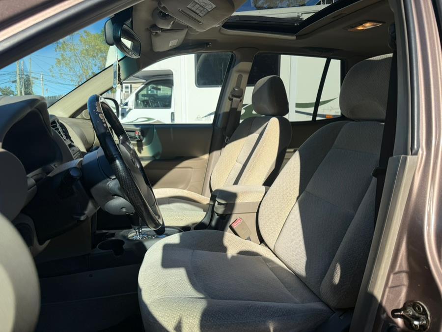used 2005 Hyundai Santa Fe car, priced at $4,999