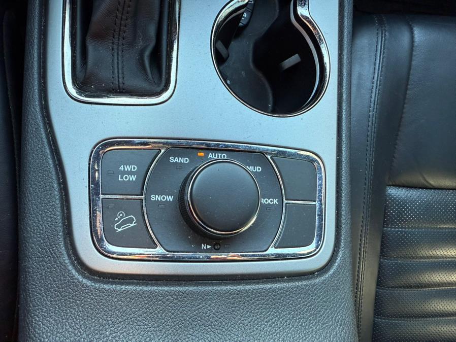 used 2019 Jeep Grand Cherokee car, priced at $19,999