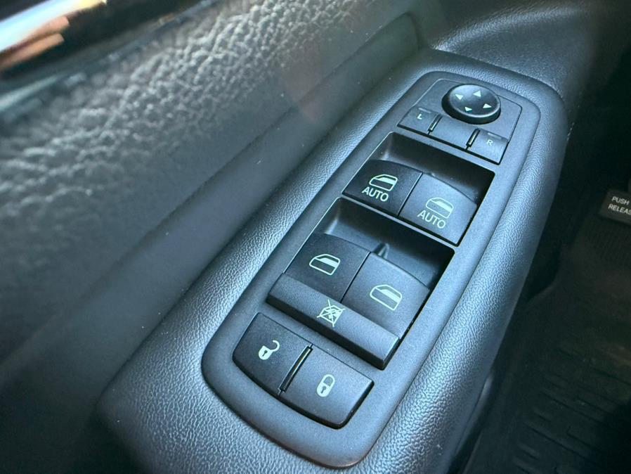 used 2019 Jeep Grand Cherokee car, priced at $19,999