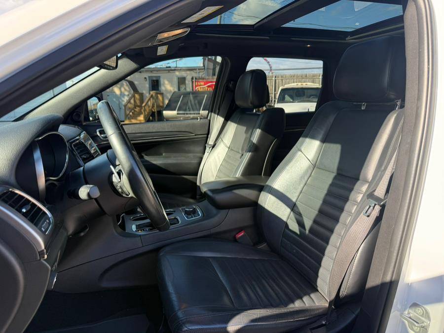 used 2019 Jeep Grand Cherokee car, priced at $19,999