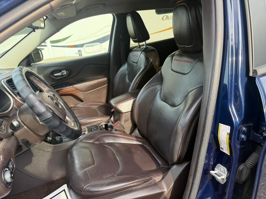 used 2015 Jeep Cherokee car, priced at $11,999
