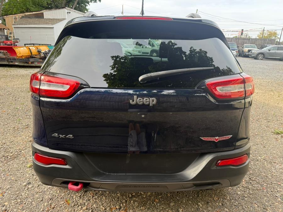 used 2015 Jeep Cherokee car, priced at $11,999