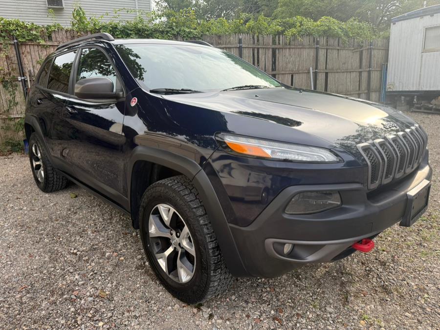 used 2015 Jeep Cherokee car, priced at $11,999