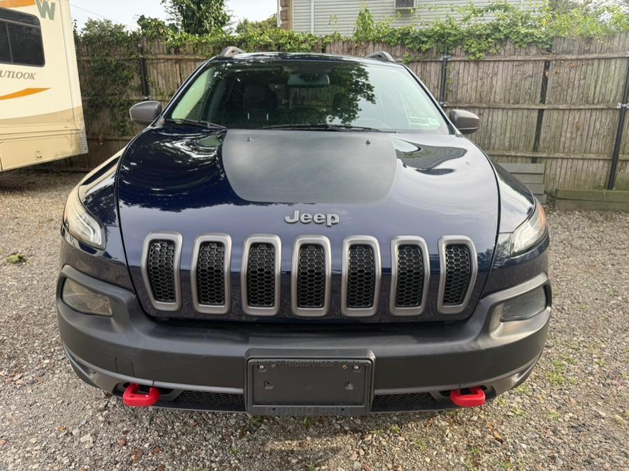 used 2015 Jeep Cherokee car, priced at $11,999