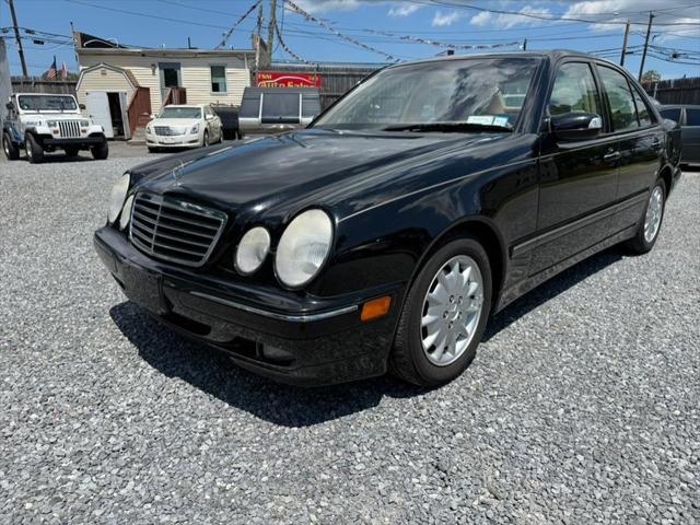 used 2000 Mercedes-Benz E-Class car
