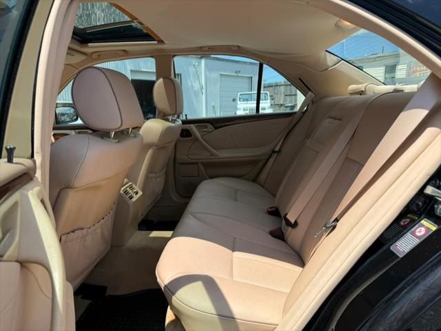 used 2000 Mercedes-Benz E-Class car