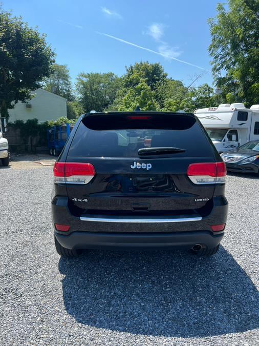 used 2017 Jeep Grand Cherokee car, priced at $16,999