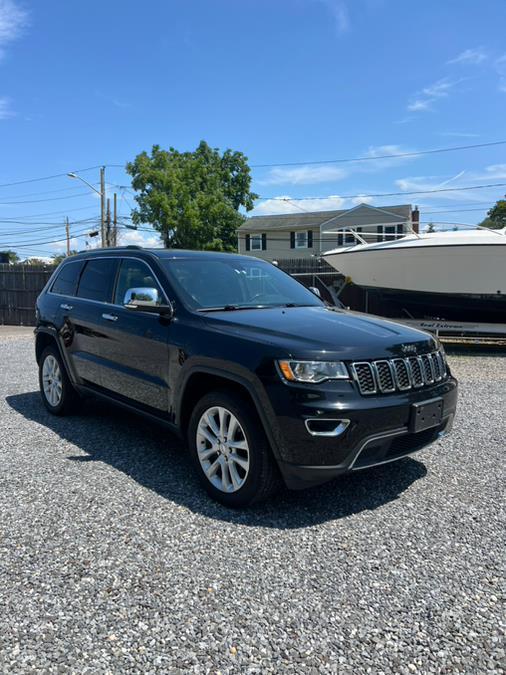 used 2017 Jeep Grand Cherokee car, priced at $17,999