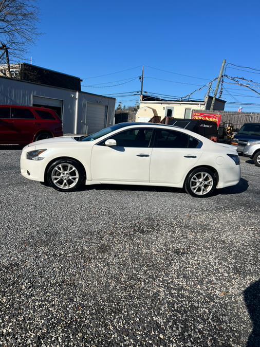 used 2013 Nissan Maxima car, priced at $7,999