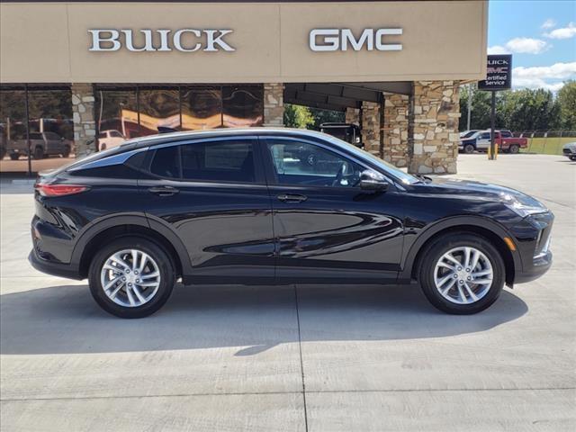 new 2025 Buick Envista car, priced at $25,525