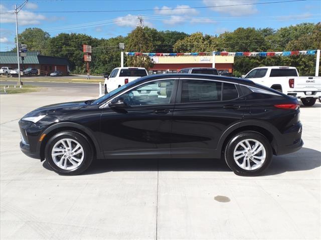 new 2025 Buick Envista car, priced at $25,525