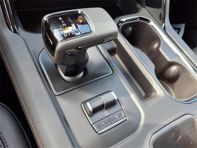 new 2025 GMC Sierra 1500 car, priced at $63,641