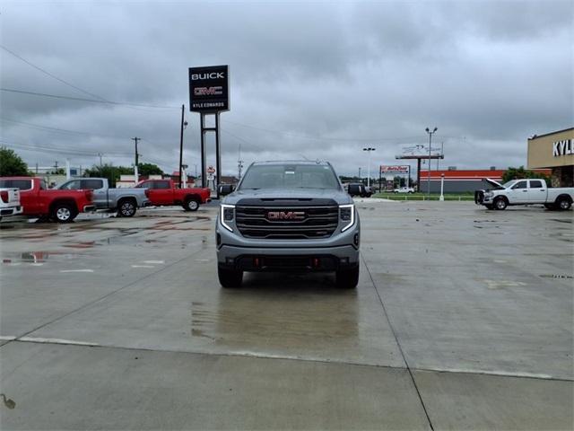 new 2025 GMC Sierra 1500 car, priced at $69,055
