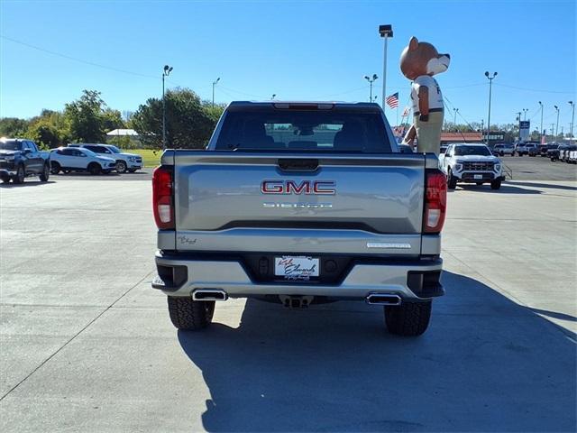 new 2026 GMC Sierra 1500 car, priced at $54,556