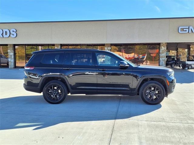 used 2024 Jeep Grand Cherokee L car, priced at $32,120