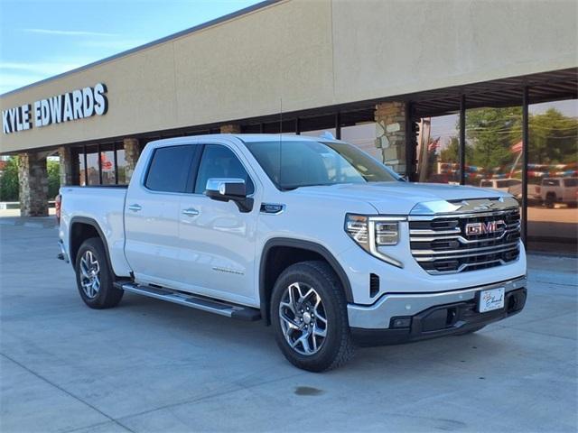 new 2025 GMC Sierra 1500 car, priced at $57,698